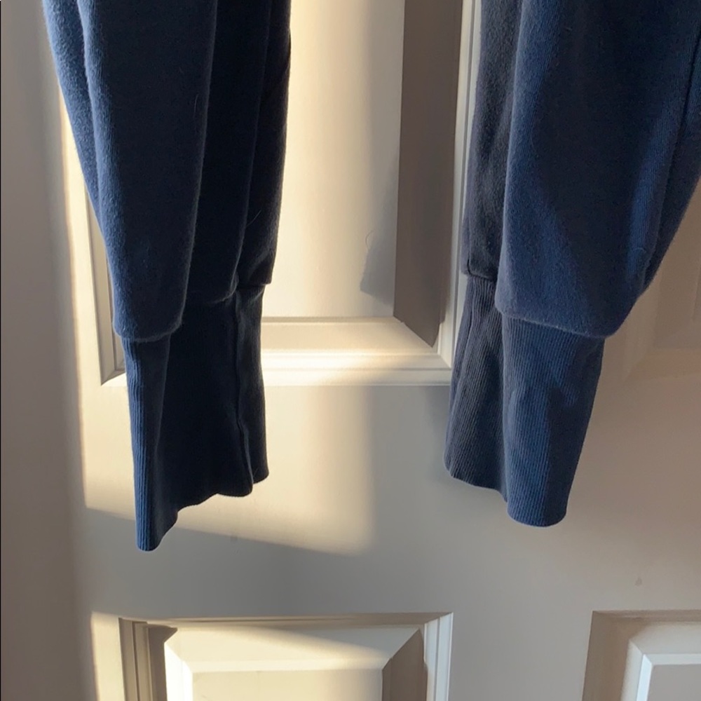 Women’s Reebok joggers - Picture 3 of 3